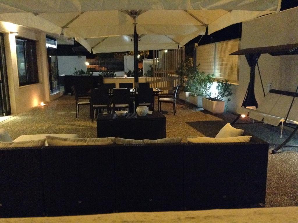 Hotel Riviera Bari Buitenkant foto