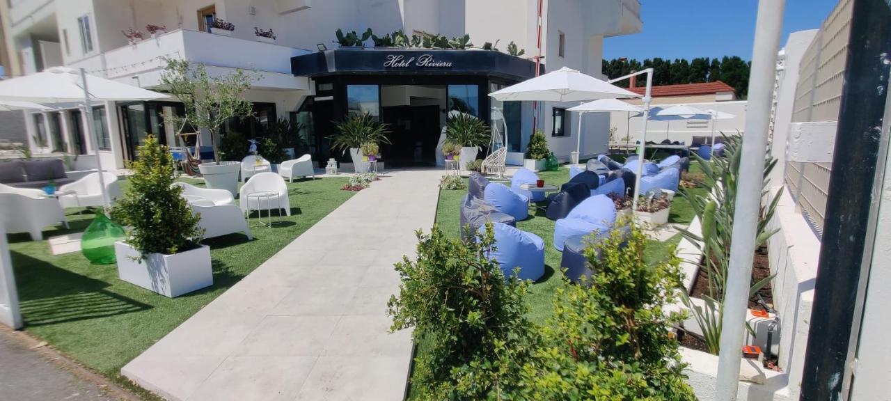 Hotel Riviera Bari Buitenkant foto