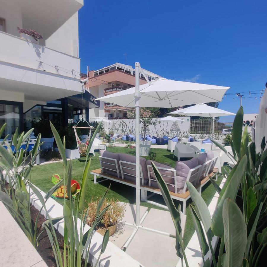 Hotel Riviera Bari Buitenkant foto